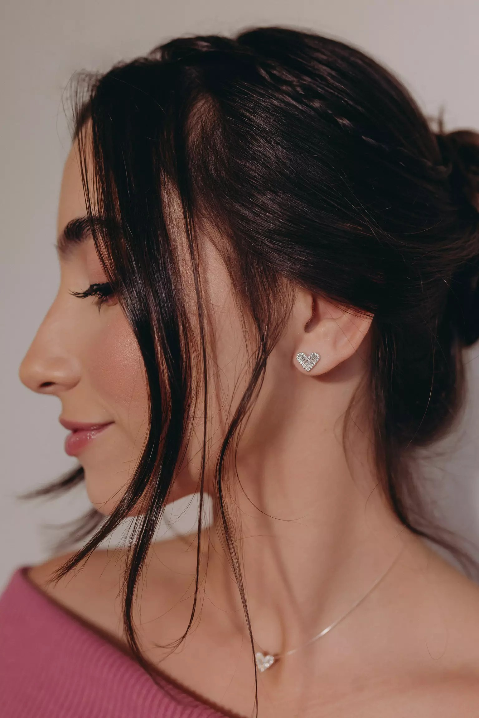 Colar Coração Flutuante em Nylon