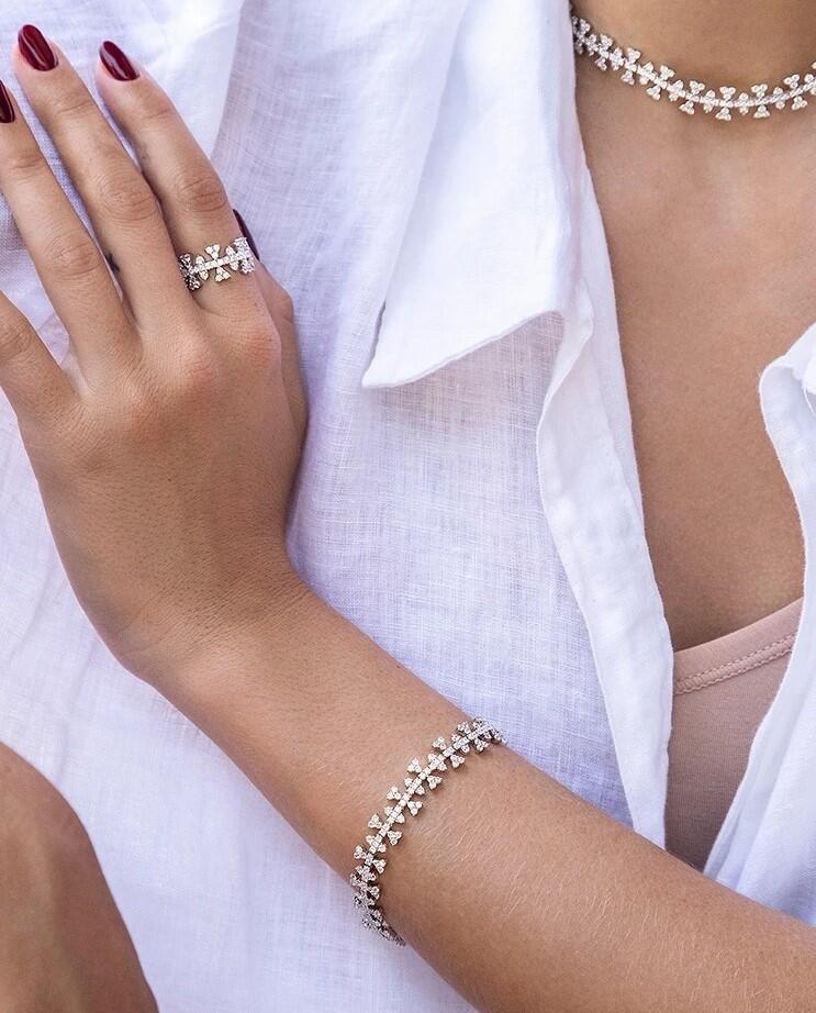 Anel Largo Geométrico Cravejado