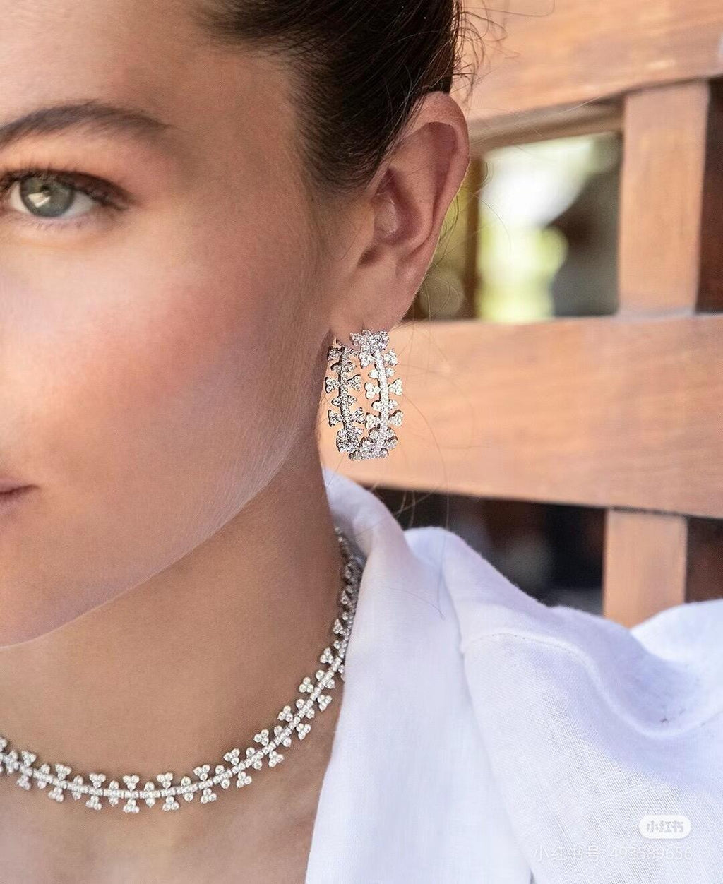 Brinco Argola Triângulos Cravejados