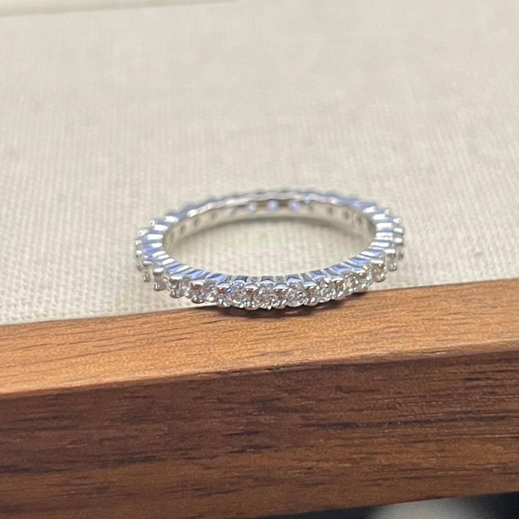 Anel Aparador Pedras Redondas 2mm