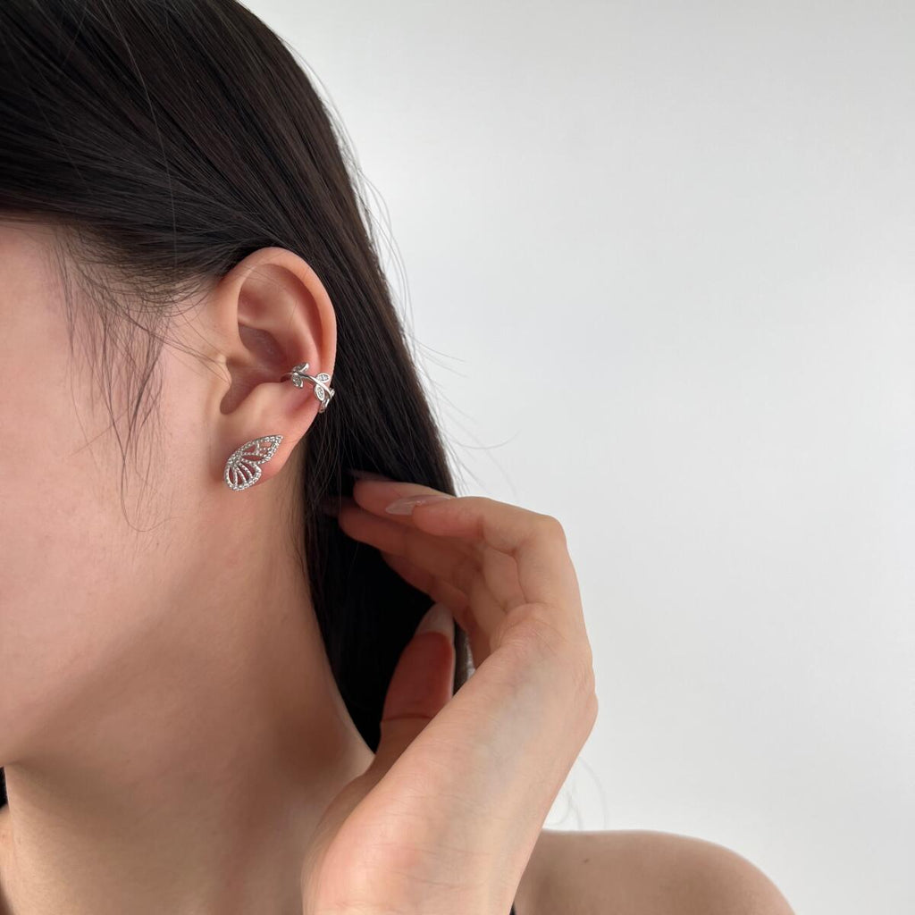 Piercing Falso Folhas Cravejada