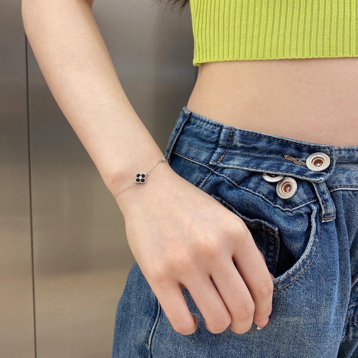 Pulseira Flor Mini Lux 7 Cores Elegantes