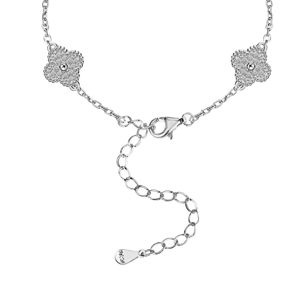 Pulseira Trevo Texturizado Cravejado