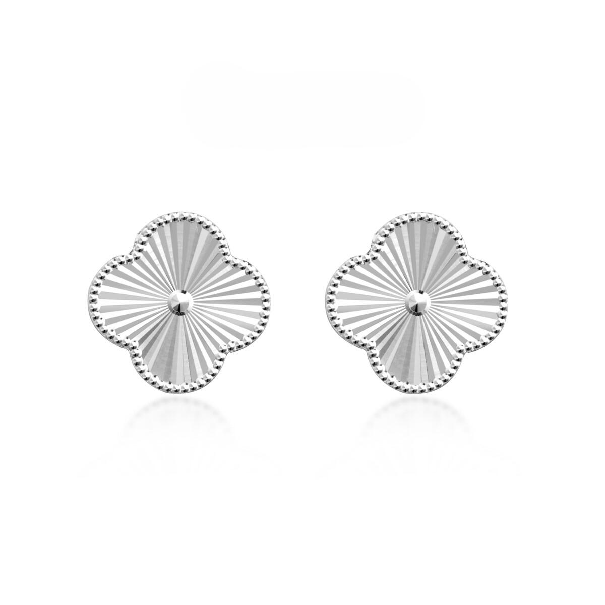 Brinco Trevo Clássico Delicado M