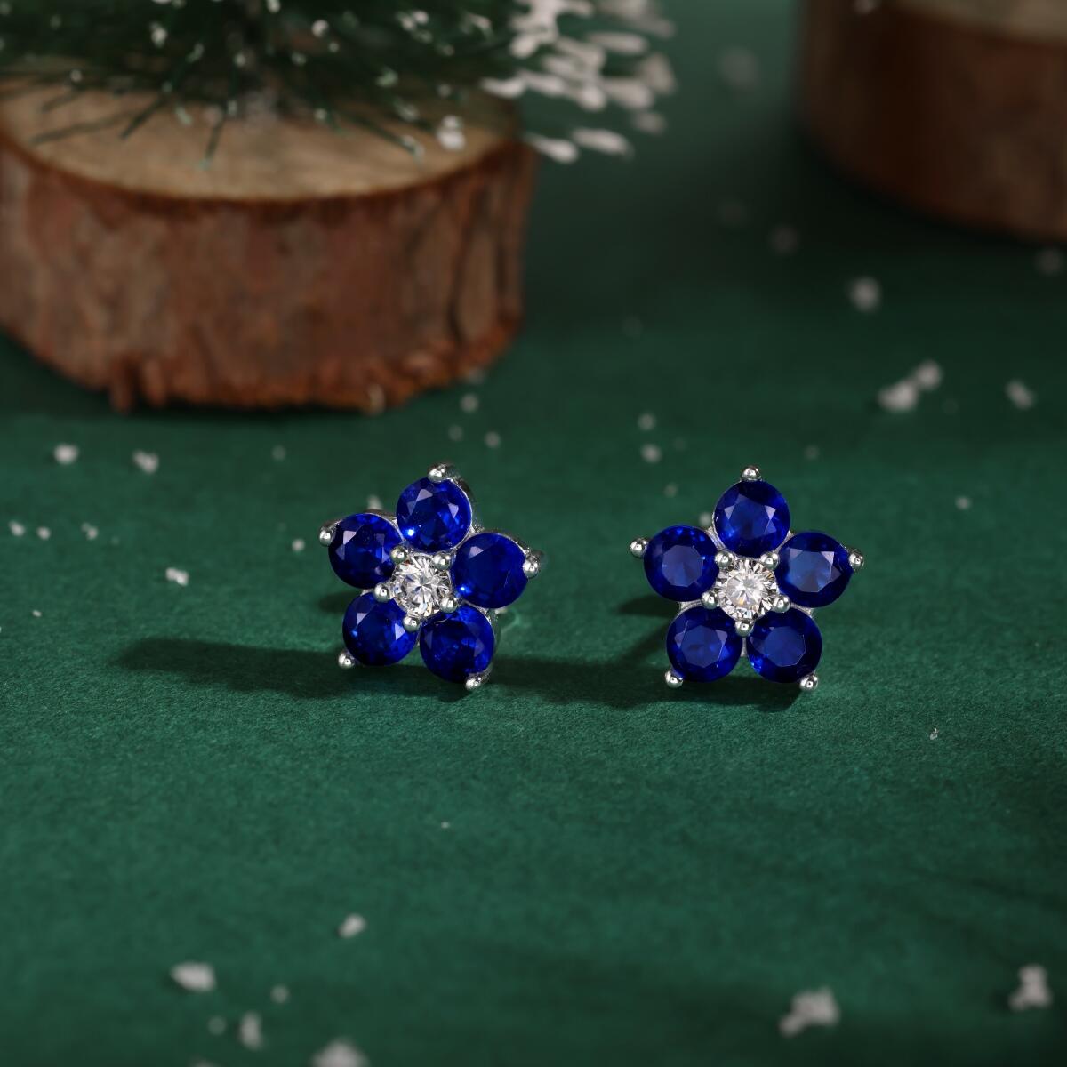 Brinco Flor Cravejada