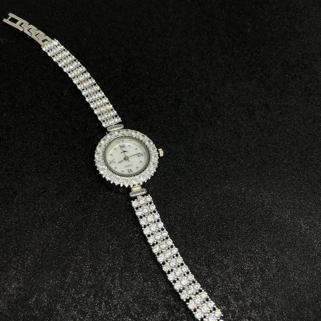 Relógio Imperial Cravejado