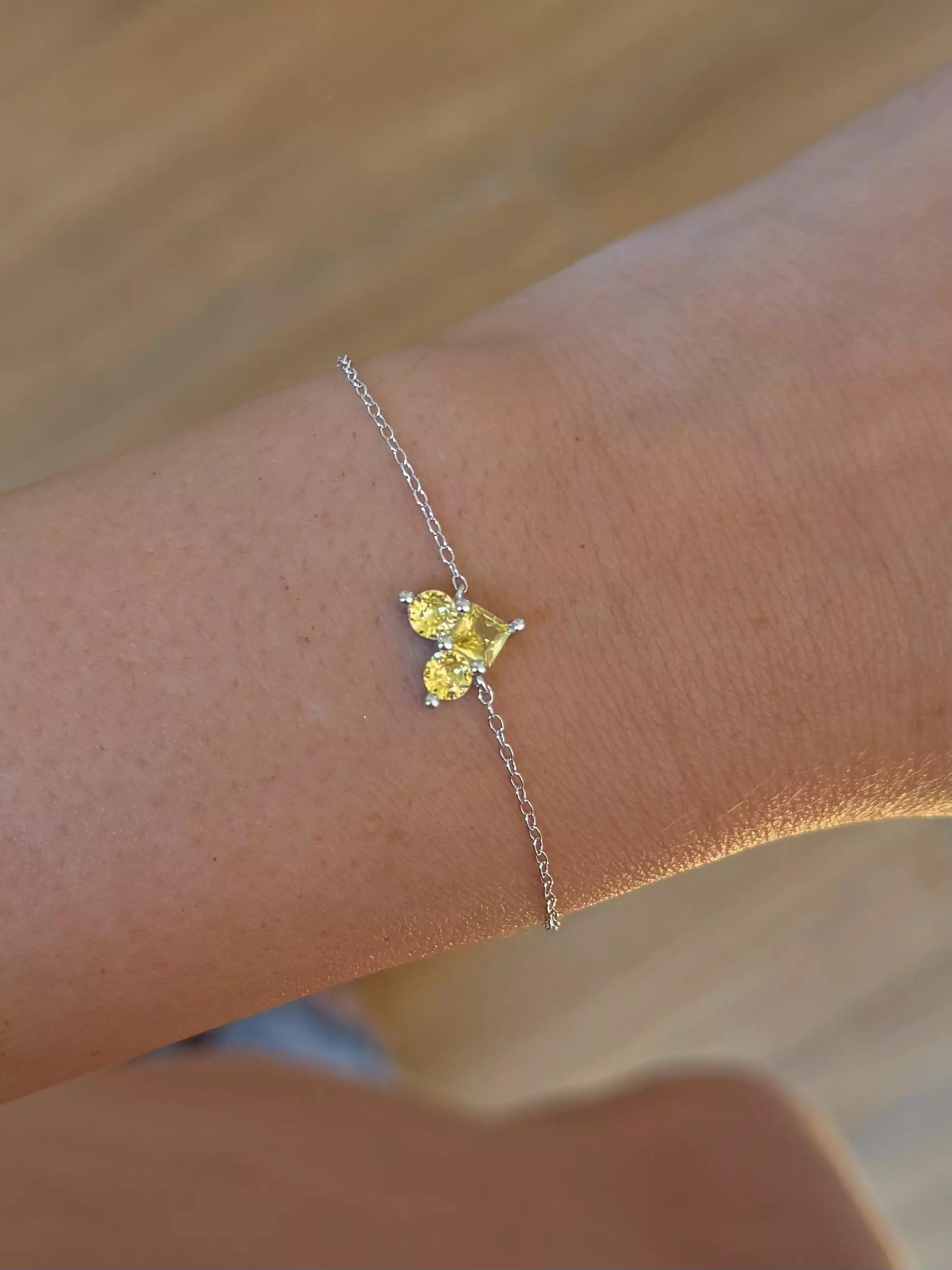 Pulseira Coração Radiante Amarela